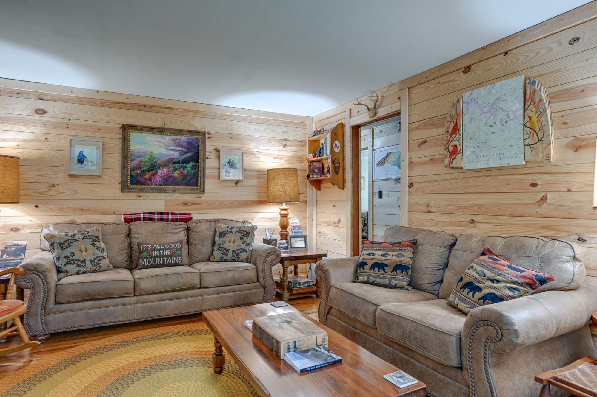 Heavenly Bearadise Cabin In Cashiers, Nc! Екстер'єр фото